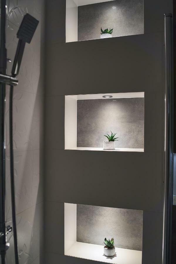 Apartament - Jacuzzi Rzeszow Bagian luar foto